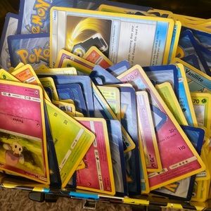 Selling 327 Pokémon cards